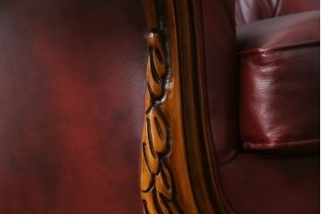 中古　イタリア高級家具　本革　貝殻のようなシェルバックのデザインがお洒落な1人掛けレザーソファ(ラウンジチェア、アームソファ、一人掛けソファ、パーソナルチェア)(R-067771)