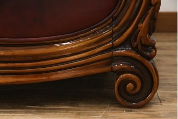 中古　イタリア高級家具　本革　貝殻のようなシェルバックのデザインがお洒落な1人掛けレザーソファ(ラウンジチェア、アームソファ、一人掛けソファ、パーソナルチェア)(R-067771)