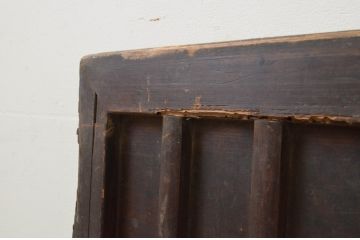 アンティーク建具　杉材　和モダンな空間作りにおすすめな縦桟の板戸窓2枚セット(引き戸、格子戸)(R-067778)