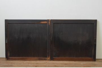 アンティーク建具　杉材　和モダンな空間作りにおすすめな板戸窓2枚セット(引き戸)(R-067779)