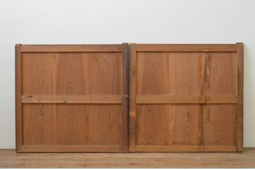 アンティーク建具　杉材　落ち着いた和の空間を演出する板戸2枚セット(引き戸)(R-067780)