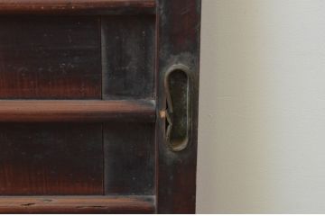 アンティーク建具　杉材　和モダンな空間作りにおすすめな横桟の板戸窓2枚セット(引き戸)(R-067784)