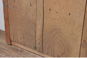 アンティーク建具　杉材　和モダンな空間作りにおすすめな横桟の板戸窓2枚セット(引き戸)(R-067790)