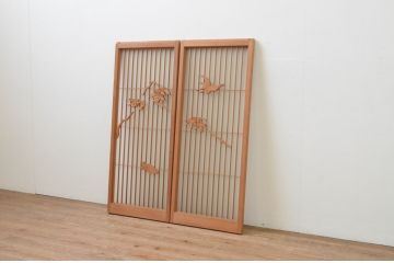 アンティーク建具　片面ガラス　鶴と亀の彫刻が目を惹く!上質な和の空間づくりにおすすめな書院戸2枚セット(窓、引き戸、ガラス戸)(R-067791)