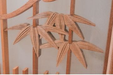 アンティーク建具　両面ガラス　松竹・鶴の彫刻の入った書院戸4枚セット(引き戸、ガラス戸、窓)(R-067796)