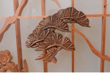 アンティーク建具　両面ガラス　松竹・鶴の彫刻の入った書院戸4枚セット(引き戸、ガラス戸、窓)(R-067796)