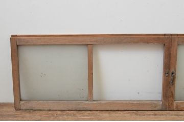 アンティーク建具　レトロな雰囲気漂う小さなガラス窓2枚セット(引き戸、ガラス戸)(R-067797)
