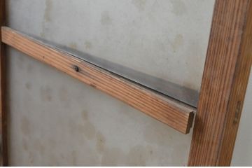 アンティーク建具　経年を感じさせる木味が魅力のガラス窓2枚セット(引き戸、ガラス戸)(R-067798)