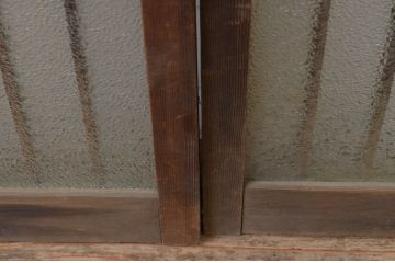 アンティーク建具　レトロな空間を演出する格子入りガラス窓2枚セット(引き戸、ガラス戸、格子戸)(R-067799)