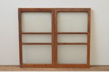 アンティーク建具　レトロな空間作りにおすすめなガラス窓2枚セット(引き戸、ガラス戸)(R-067801)