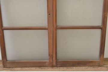アンティーク建具　インテリアに合わせやすいシンプルなガラス窓2枚セット(引き戸、ガラス戸)(R-067802)