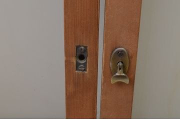 アンティーク建具　インテリアに合わせやすいシンプルなガラス窓2枚セット(引き戸、ガラス戸)(R-067802)