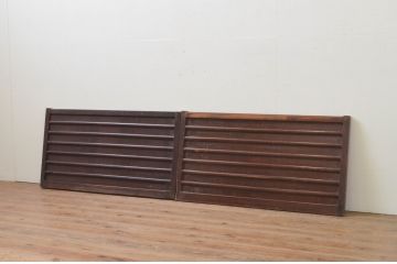 アンティーク建具　横桟　時を経た趣が感じられる板戸窓2枚セット(引き戸)(R-067816)