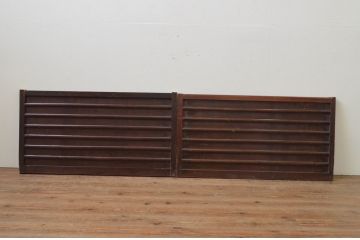 アンティーク建具　横桟　時を経た趣が感じられる板戸窓2枚セット(引き戸)(R-067816)