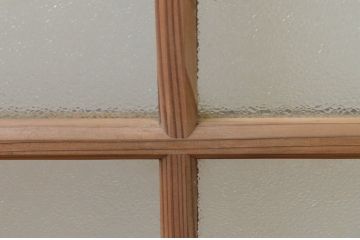 アンティーク建具　ダイヤガラス　趣ある木味が魅力のガラス窓1枚(ガラス戸、引き戸)(R-067820)