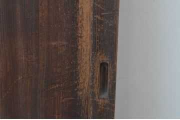 アンティーク建具　杉材　経年を感じさせる木味が魅力的な板戸窓2枚セット(引き戸)(R-067839)です。