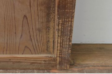 アンティーク建具　杉材　素朴な木の風合いが魅力の板戸窓2枚セット(引き戸)(R-067842)