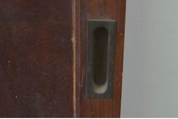 アンティーク建具　総欅(ケヤキ)材　一枚板　深みのある色合いが魅力の板戸窓2枚セット(引き戸)(R-067846)
