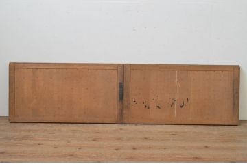 アンティーク建具　古き時代の味わいが魅力的な横桟板戸窓2枚セット(格子戸、引き戸)(R-067847)