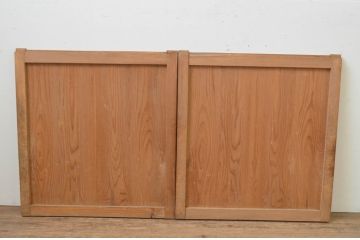 アンティーク建具　杉材　和モダンな雰囲気を醸し出す板戸窓2枚セット(引き戸)(R-067848)