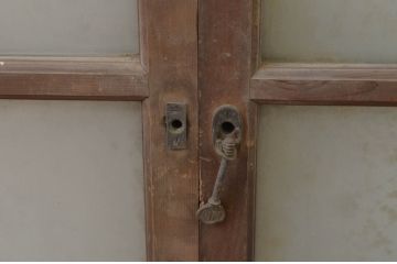 アンティーク建具　シンプルでインテリアに取り入れやすいガラス窓4枚セット(ガラス戸、引き戸)(R-067851)