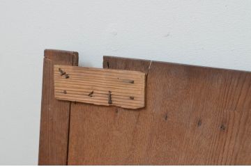 アンティーク建具　総欅(ケヤキ)材　時代の流れを感じさせる木味が魅力の横桟板戸窓2枚セット(格子戸、引き戸)(R-067856)