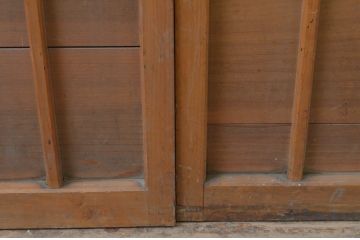 アンティーク建具　杉材　温かみのある木味が魅力の縦桟板戸窓4枚セット(引き戸)(R-067863)