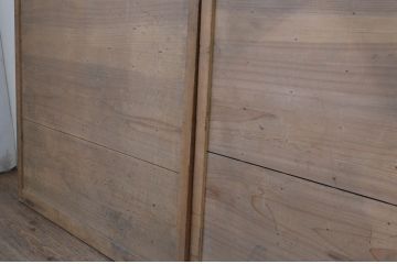 アンティーク建具　杉材　温かみのある木味が魅力の縦桟板戸窓4枚セット(引き戸)(R-067863)