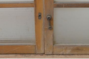 アンティーク建具　モールガラス入り　レトロな雰囲気を醸し出すガラス窓2枚セット(ガラス戸、引き戸)(R-067864)