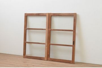 アンティーク建具　レトロな雰囲気が魅力のガラス窓2枚セット(引き戸、ガラス戸)(R-067865)
