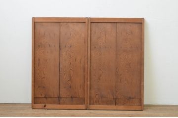 アンティーク建具　格子から覗く木目が美しい!マス目(升目)の格子窓2枚セット(きつね格子、狐格子、格子戸、引き戸、板戸)(R-067866)