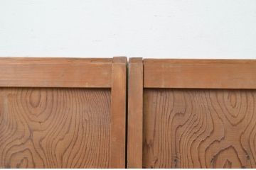 アンティーク建具　格子から覗く木目が美しい!マス目(升目)の格子窓2枚セット(きつね格子、狐格子、格子戸、引き戸、板戸)(R-067866)