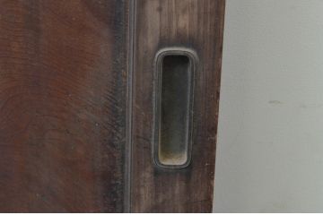 アンティーク建具　杉材　一枚板　時を経た風合いが味わい深い板戸窓2枚セット(引き戸)(R-067870)