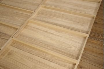 中古　伝統工芸士　吉沢昭次作　細やかな意匠が施された金具が魅力的な加茂桐箪笥(胴丸、桐たんす、衣装箪笥、着物箪笥、収納箪笥、和タンス、引き出し)(R-067909)