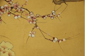 中古　美品!!　シノワズリ様式　優美で華やかな装飾が見事な猫脚チェスト(コモード、サイドボード、サイドチェスト、引き出し、中国美術)(R-067910)