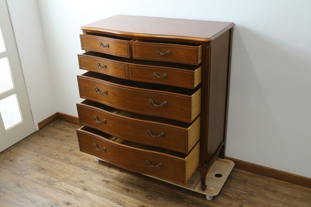 中古　美品　DREXEL HERITAGE(ドレクセルヘリテイジ)　Touraine(ツーレイン)　マホガニー材製の贅沢なアンティーク調チェスト　(R-067912)