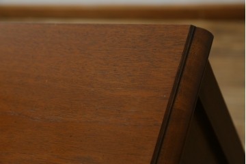 中古　美品　DREXEL HERITAGE(ドレクセルヘリテイジ)　Touraine(ツーレイン)　マホガニー材製の贅沢なアンティーク調チェスト　(R-067912)