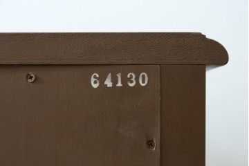 中古　美品　DREXEL HERITAGE(ドレクセルヘリテイジ)　Touraine(ツーレイン)　マホガニー材製の贅沢なアンティーク調チェスト　(R-067912)