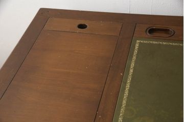 イギリスビンテージ　クラシカルなデザインが魅力のスライド補助天板付きレザートップ両袖机(デスク、ワークデスク、在宅用、在宅ワーク用、ヴィンテージ、英国)(R-067917)