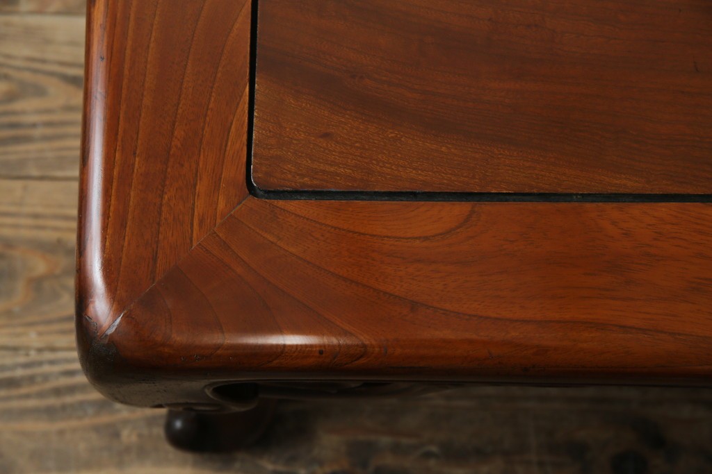 和製アンティーク　最高級　総欅(ケヤキ)材　滑らかな曲線と透かし彫りが美しい!上質な空間を演出する座卓　(R-067918)