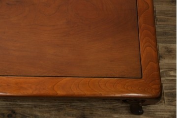 和製アンティーク　最高級　総欅(ケヤキ)材　滑らかな曲線と透かし彫りが美しい!上質な空間を演出する座卓　(R-067918)