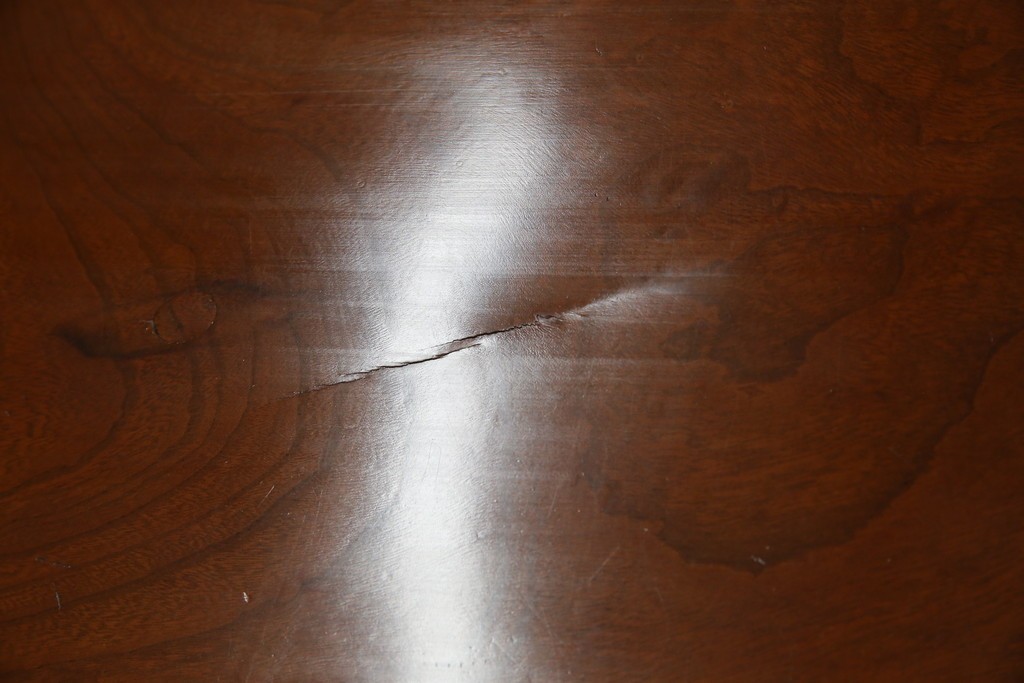 和製アンティーク　最高級　総欅(ケヤキ)材　滑らかな曲線と透かし彫りが美しい!上質な空間を演出する座卓　(R-067918)