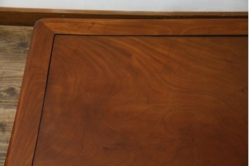 和製アンティーク　最高級　総欅(ケヤキ)材　滑らかな曲線と透かし彫りが美しい!上質な空間を演出する座卓　(R-067918)