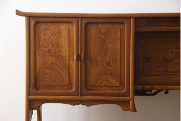 和製アンティーク　美品　最高級!!　総欅(ケヤキ)材　玉杢　指物工芸家具　品のある佇まいが美しい飾り棚(茶棚、違い棚、収納棚、戸棚)(R-067928)
