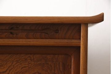 和製アンティーク　美品　最高級!!　総欅(ケヤキ)材　玉杢　指物工芸家具　品のある佇まいが美しい飾り棚(茶棚、違い棚、収納棚、戸棚)(R-067928)