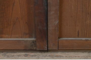 アンティーク建具　杉材　深みのある色合いが魅力的な板戸窓2枚セット(引き戸)(R-067935)