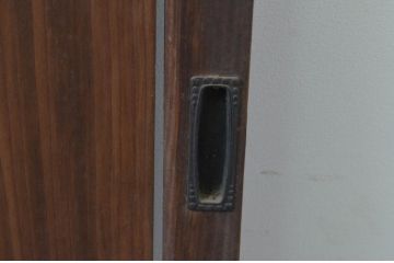 アンティーク建具　杉材　落ち着いた和の空間を演出する板戸窓2枚セット(引き戸)(R-067940)