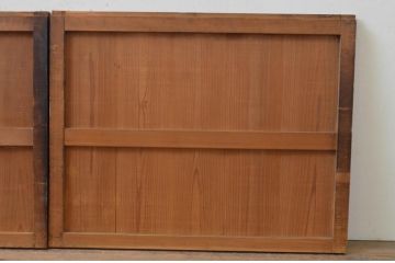 アンティーク建具　杉材のすすけた味わいが魅力の板戸窓2枚セット(引き戸)(R-067941)