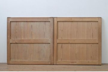 アンティーク建具　杉材　経年を感じさせる木味が魅力の板戸窓2枚セット(引き戸)(R-067947)