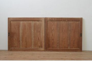 アンティーク建具　杉材　経年を感じさせる木味が魅力の板戸窓2枚セット(引き戸)(R-067957)